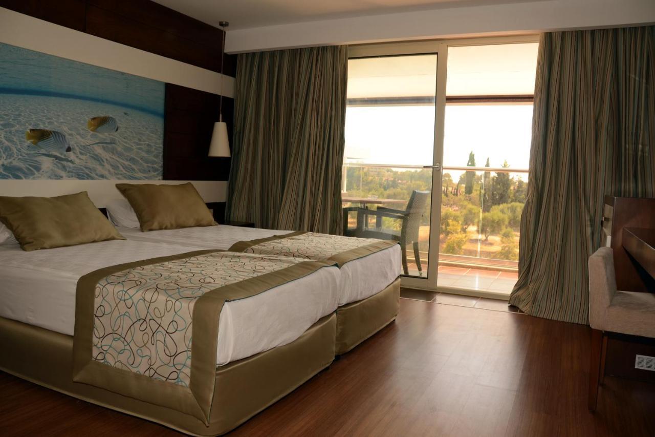 Holiday City Hotel (Adults Only) Side Camera foto